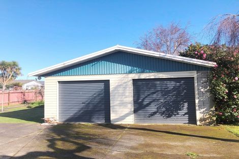 Photo of property in 10 William Street, Levin, 5510