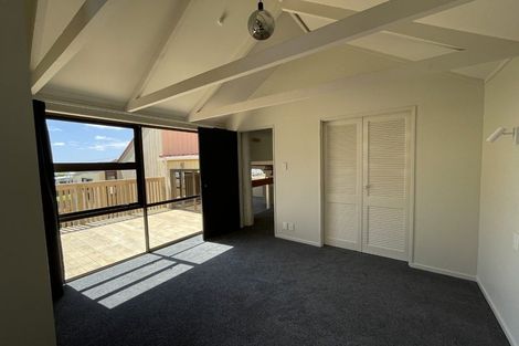 Photo of property in 32b Bayly Road, Moturoa, New Plymouth, 4310