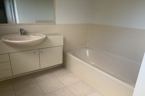 Photo of property in 43 Shuttleworth Place, Manly, Whangaparaoa, 0930