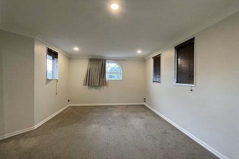 Photo of property in 38c Wicklam Lane, Greenhithe, Auckland, 0632