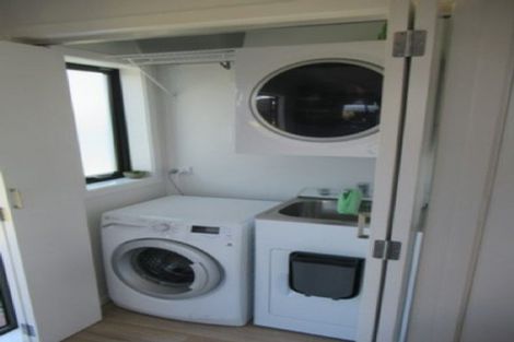 Photo of property in 18 Norris Grove, Taita, Lower Hutt, 5011