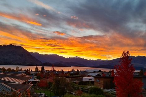 Photo of property in 47 Forest Heights, Wanaka, 9305