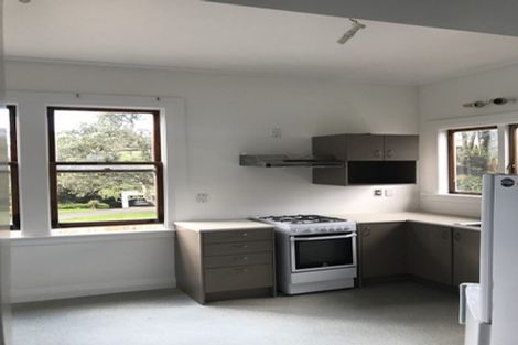 Photo of property in 107 Salamanca Road, Wellington Central, Wellington, 6011