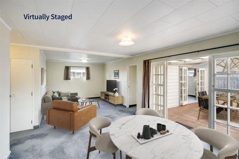 Photo of property in 2a Chester Place, Taradale, Napier, 4112