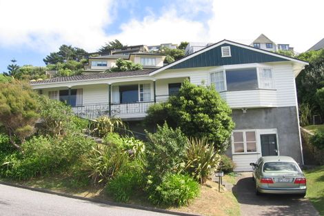 Photo of property in 28 Winston Street, Crofton Downs, Wellington, 6035