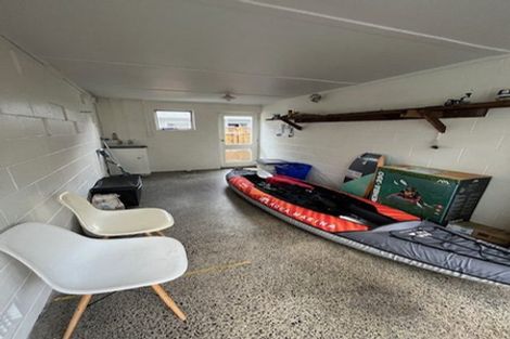 Photo of property in 1/7 Beach Haven Road, Beach Haven, Auckland, 0626