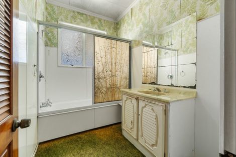 Photo of property in 159 Tukapa Street, Westown, New Plymouth, 4310