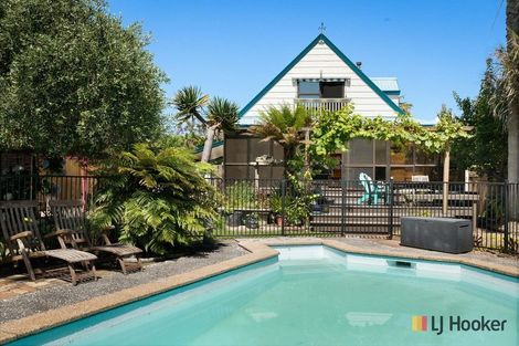 Photo of property in 19 Tatai Road, Bowentown, Katikati, 3177