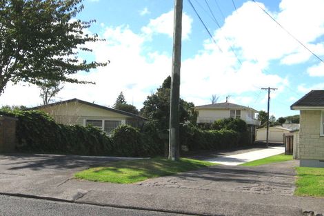 Photo of property in 85 Gloria Avenue, Te Atatu Peninsula, Auckland, 0610