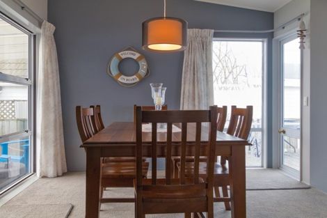 Photo of property in 111 North Shore Road, Eskdale, Napier, 4182