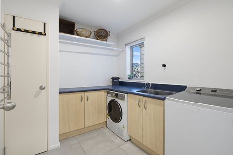 Photo of property in 6 Thornley Place, Woodend, 7610