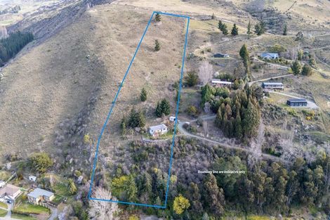 Photo of property in 89 Branxholm Street, Roxburgh, 9500