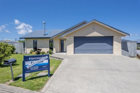 Photo of property in 6 Karlos Lane, Levin, 5510