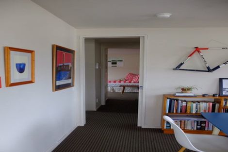 Photo of property in Winslow Apartments, 12/2 Ohiro Road, Aro Valley, Wellington, 6021