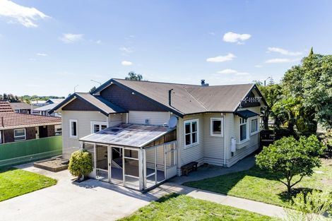 Photo of property in 300 Grays Road, Saint Leonards, Hastings, 4120