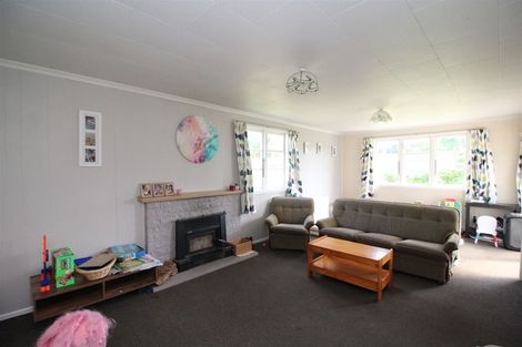 Photo of property in 208 Balmoral Drive, Tokoroa, 3420