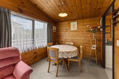 Photo of property in 31a Roband Crescent, Brown Owl, Upper Hutt, 5018