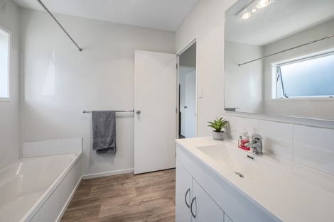 Photo of property in 16 Rima Place, Turangi, 3334