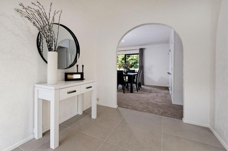 Photo of property in 2/7 Te Atatu Road, Te Atatu South, Auckland, 0610