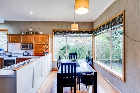 Photo of property in 755 Main North Road, Bay View, Napier, 4182