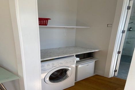 Photo of property in 83 Seatoun Heights Road, Seatoun, Wellington, 6022