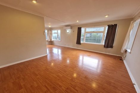 Photo of property in 1/133 Langdons Road, Northcote, Christchurch, 8052