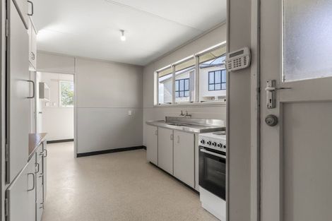 Photo of property in 52a Portman Road, Mount Wellington, Auckland, 1060