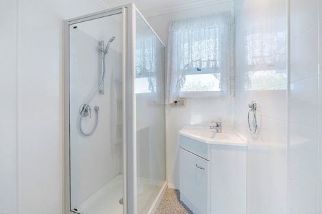 Photo of property in 15 Marama Crescent, Spotswood, New Plymouth, 4310
