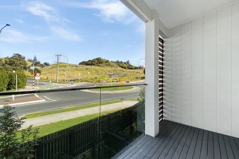 Photo of property in 3 Huri Street, Mangere Bridge, Auckland, 2022