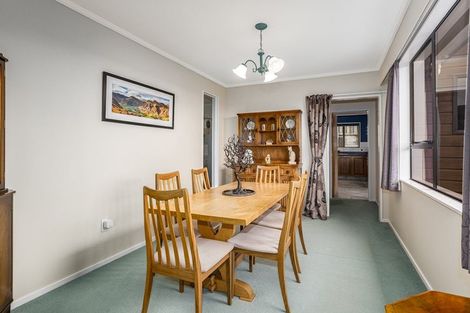 Photo of property in 7 Furneaux Grove, Whitby, Porirua, 5024
