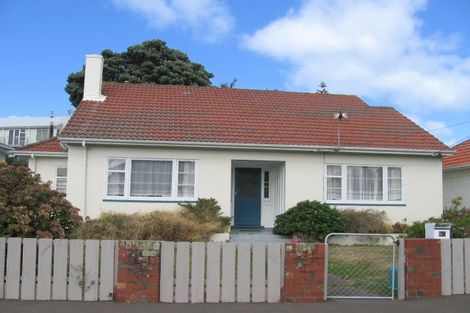 Photo of property in 20 The Quadrant, Miramar, Wellington, 6022