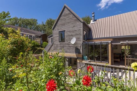 Photo of property in 25 Ratanui Road, Paraparaumu, 5032