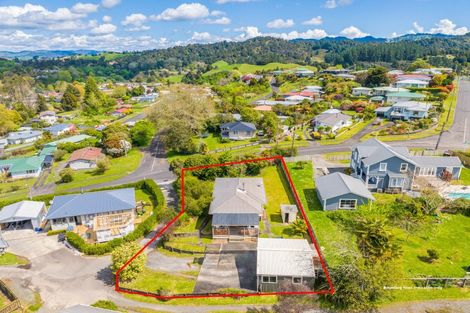 Photo of property in 13 Tarrangower Avenue, Taumarunui, 3920