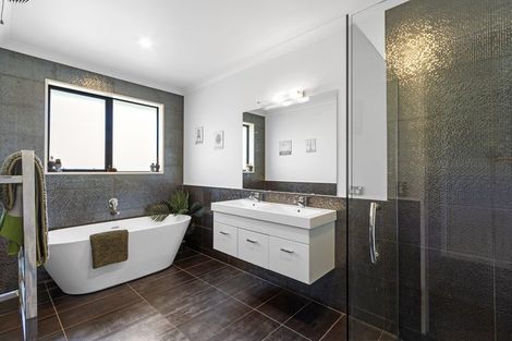 Photo of property in 61 Sutherland Drive, Kaiapoi, 7630