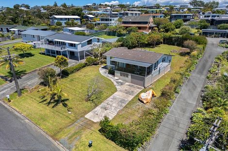 Photo of property in 25 Deerness Crescent, Algies Bay, Warkworth, 0920