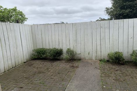 Photo of property in 25/3 Hulme Place, Henderson, Auckland, 0612