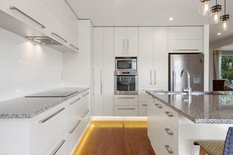 Photo of property in 94 Lisland Drive, Kinloch, Taupo, 3377