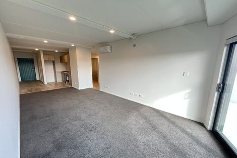 Photo of property in 104/9 East Street, Papakura, 2110