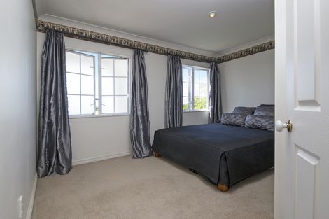 Photo of property in 13 Belvedere Court, West Harbour, Auckland, 0618