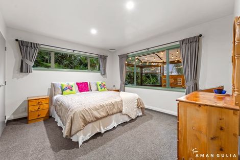Photo of property in 322b Glenfield Road, Glenfield, Auckland, 0629