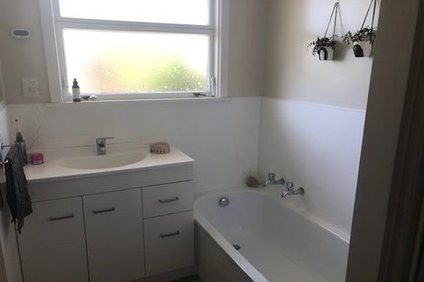 Photo of property in 10 Tulloch Place, Papanui, Christchurch, 8052