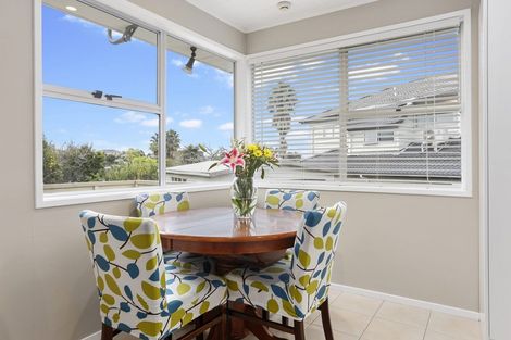 Photo of property in 20 Cron Avenue, Te Atatu South, Auckland, 0610