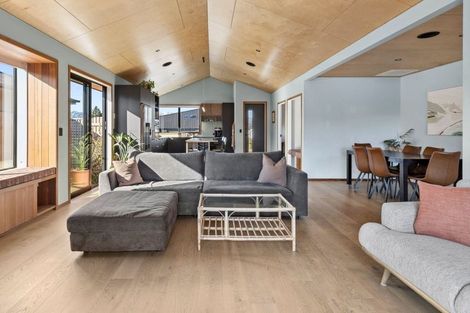 Photo of property in 9 Tahi Street, Albert Town, Wanaka, 9305