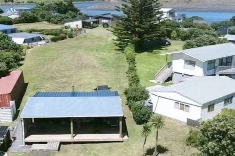 Photo of property in 27 Carley Reeve Drive, Marokopa, Te Kuiti, 3988