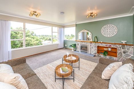 Photo of property in 9a Karewa Street, Castlecliff, Whanganui, 4501