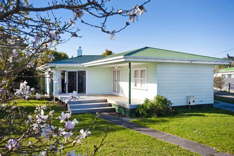 Photo of property in 21 Turenne Street, Inner Kaiti, Gisborne, 4010