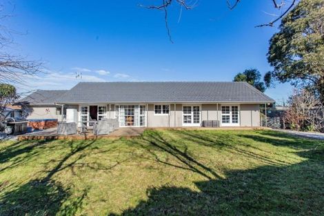 Photo of property in 12 Walker Place, Rangiora, 7400