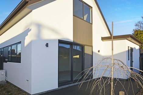 Photo of property in 2/15 Delph Street, Avonhead, Christchurch, 8042