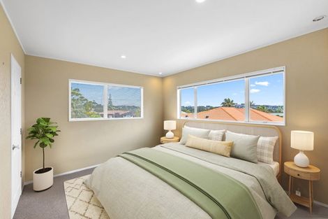 Photo of property in 6 Settlers Grove, Orewa, 0931