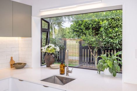 Photo of property in 19 Azimuth Place, Flagstaff, Hamilton, 3210